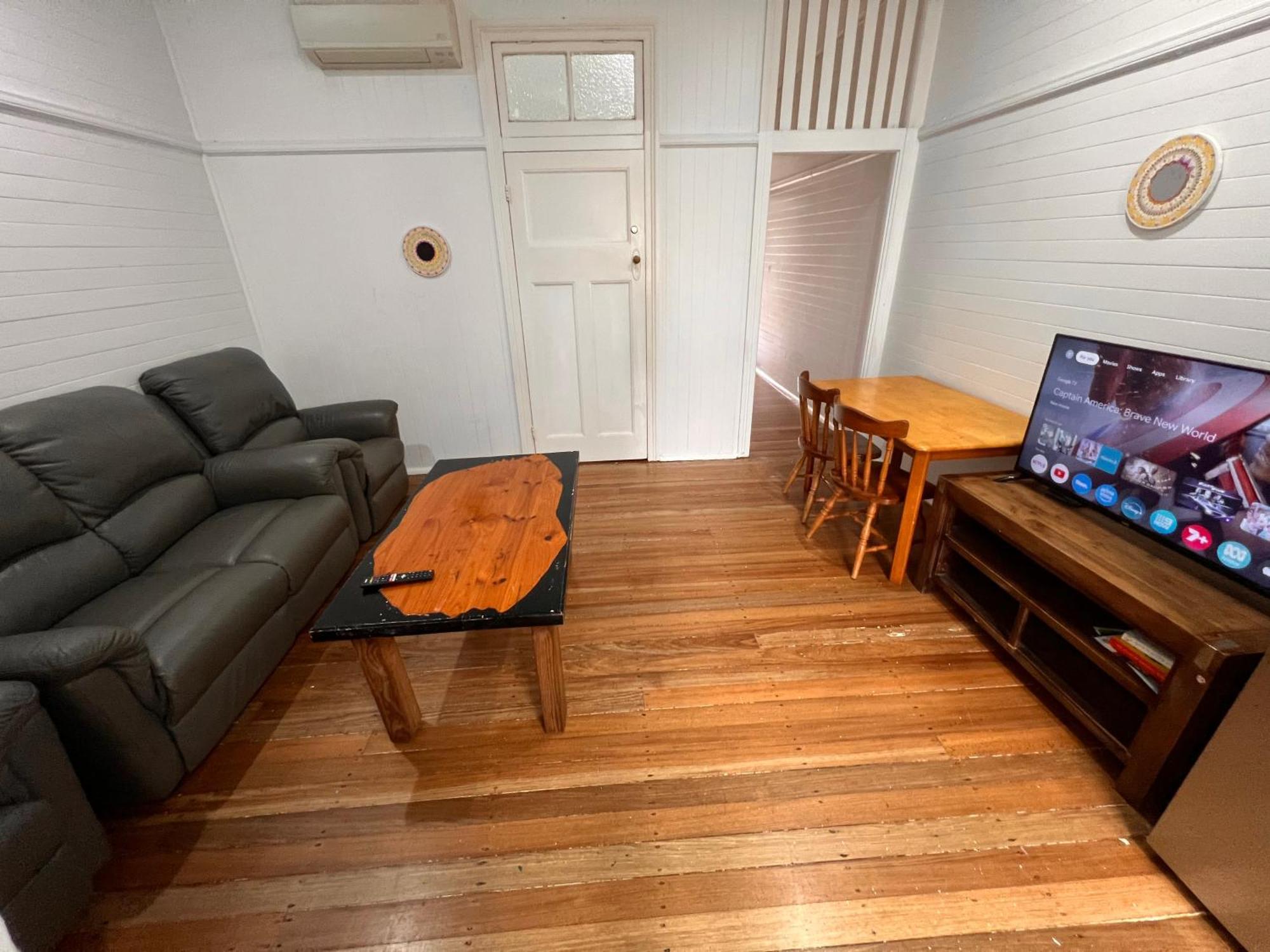 Ryan'S Rest Boutique Accommodation Кернс Екстериор снимка