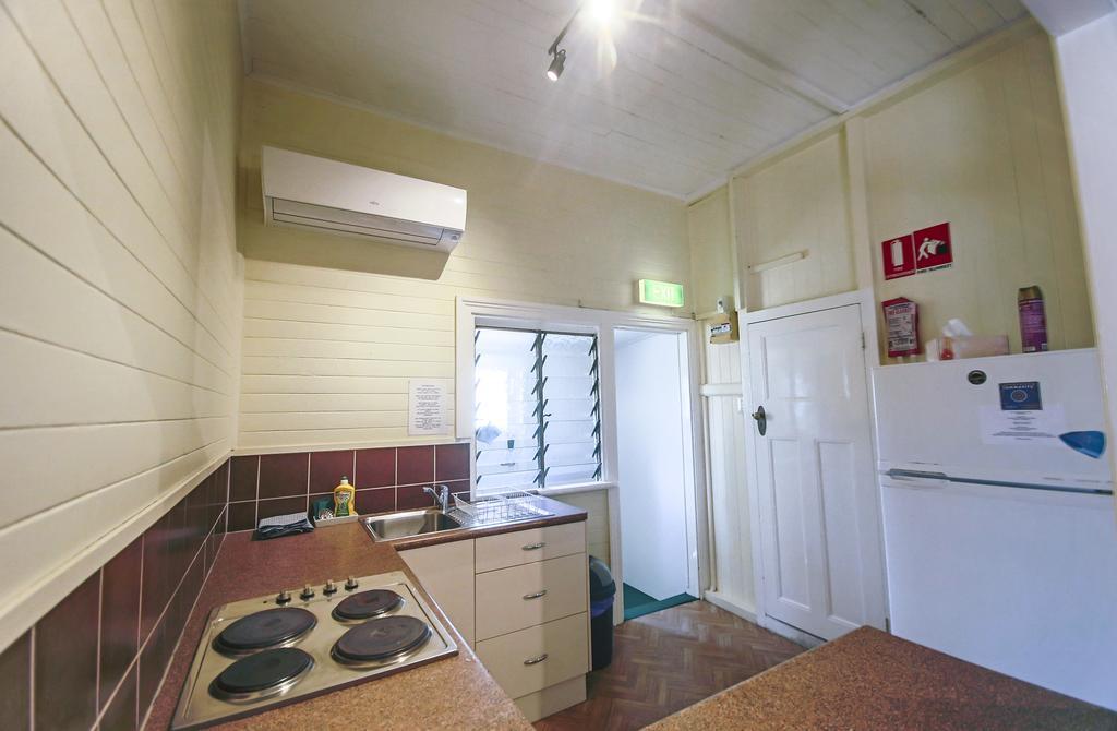 Ryan'S Rest Boutique Accommodation Кернс Екстериор снимка